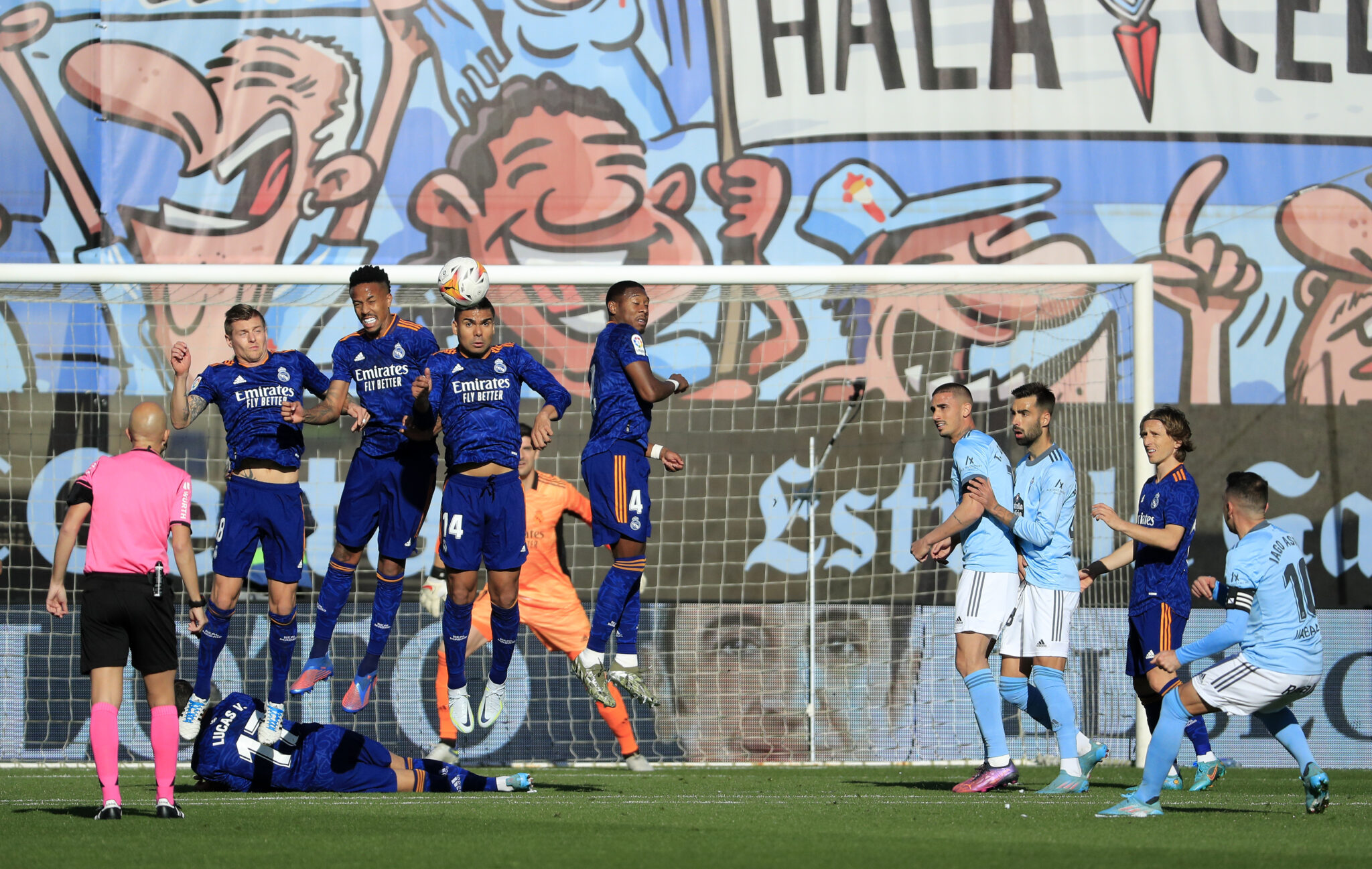 Άσπας: «Το μόνο που έλειπε να δώσει και τέταρτο πέναλτι για να το βάλει ο ίδιος»