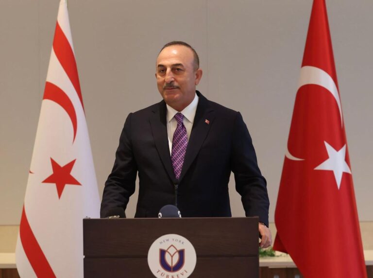 Υπάρχει πιθανότητα κατάπαυσης του πυρός στην Ουκρανία, λέει ο Τσαβούσογλου