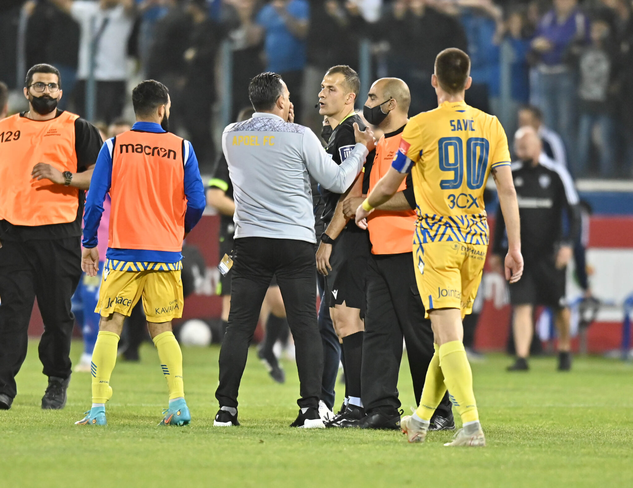 Αυγουστή: «Ο διαιτητής έκανε σοβαρά εγκλήματα, είπε ότι θα χάσω τη δουλειά μου»