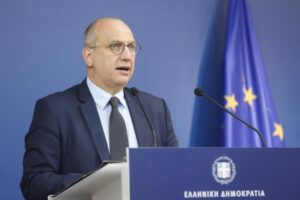 Οικονόμου για ομιλία Ζελένσκι: Άστοχο και λανθασμένο το βίντεο με μαχητή Αζόφ