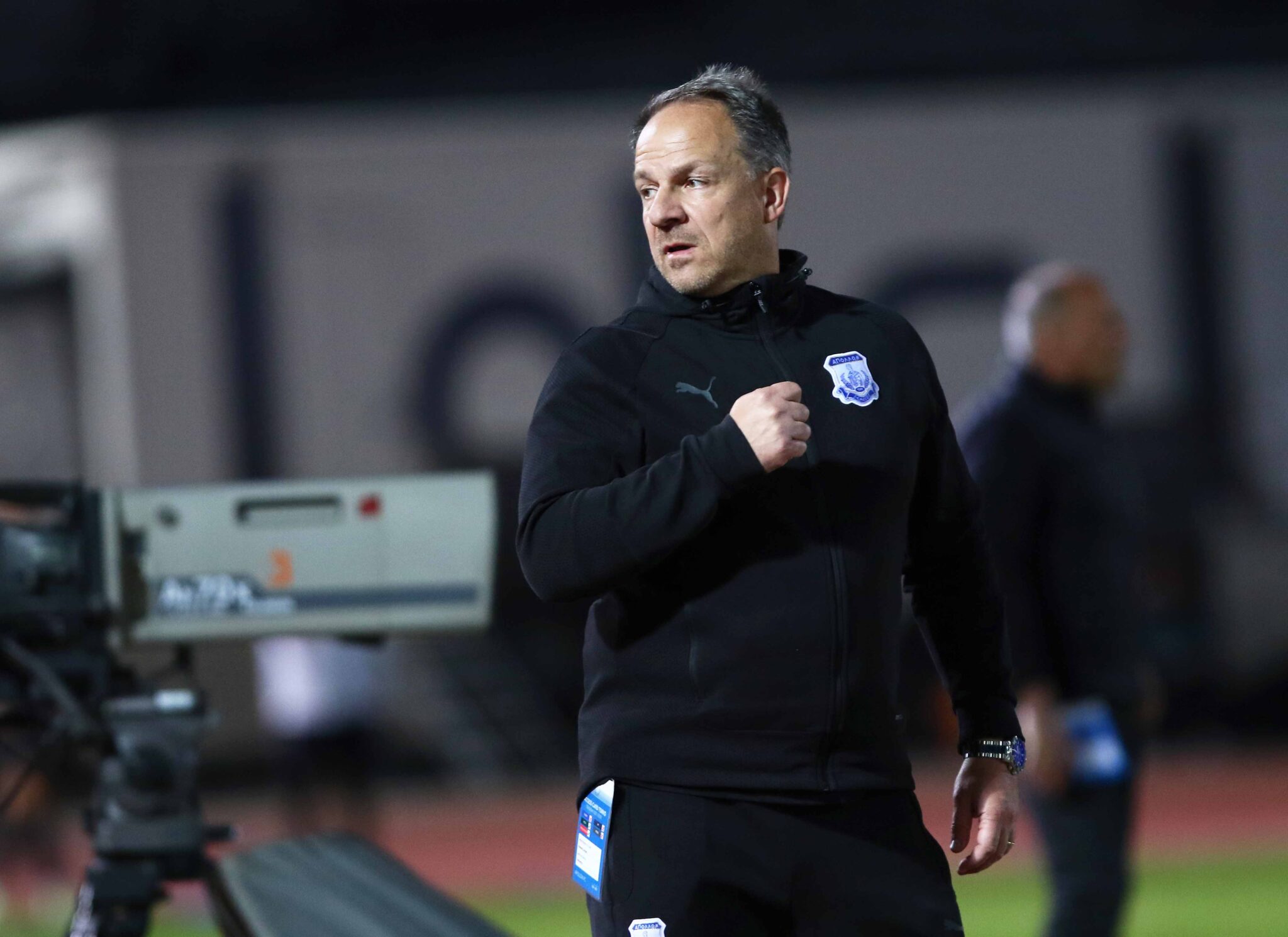 Αντίδραση Τσόρνιγκερ: «Να παραιτηθώ γιατί είμαι μόνο ένα βαθμό μπροστά;»