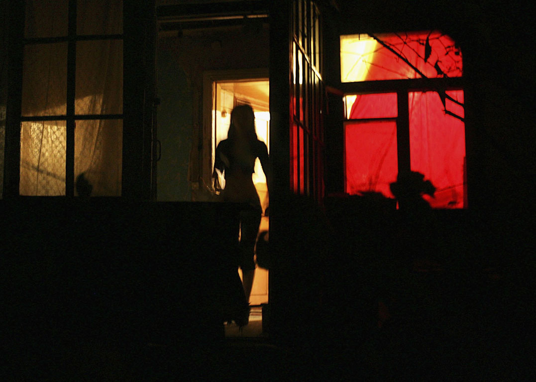 Μετέτρεψαν το διαμέρισμά τους σε οίκο ανοχής: Τι κατέδειξε έφοδος στο υποστατικό