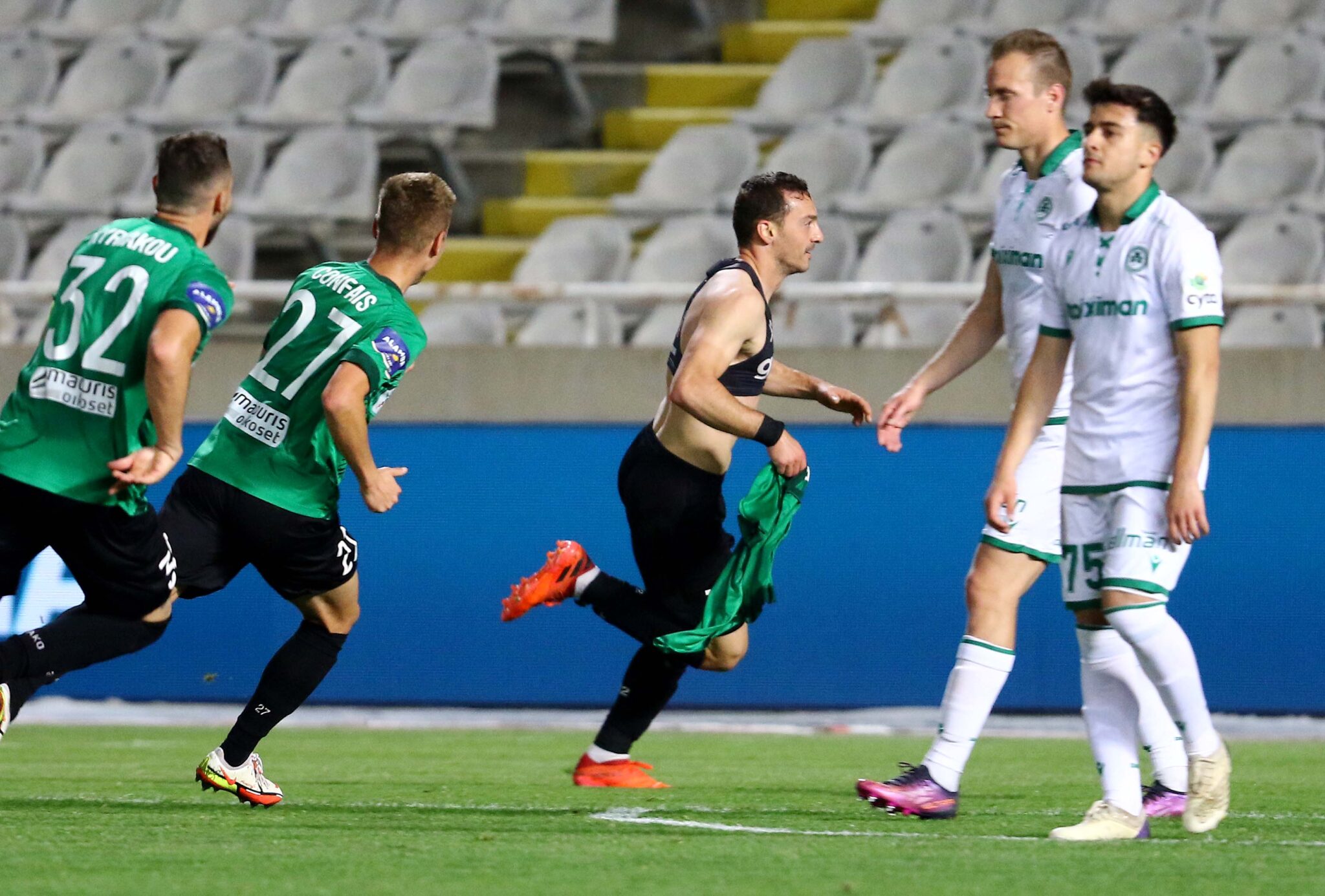 «Πάτησε» την Ομόνοια και… ξέφυγε από την επικίνδυνη ζώνη ο Ολυμπιακός (ΒΙΝΤΕΟ)