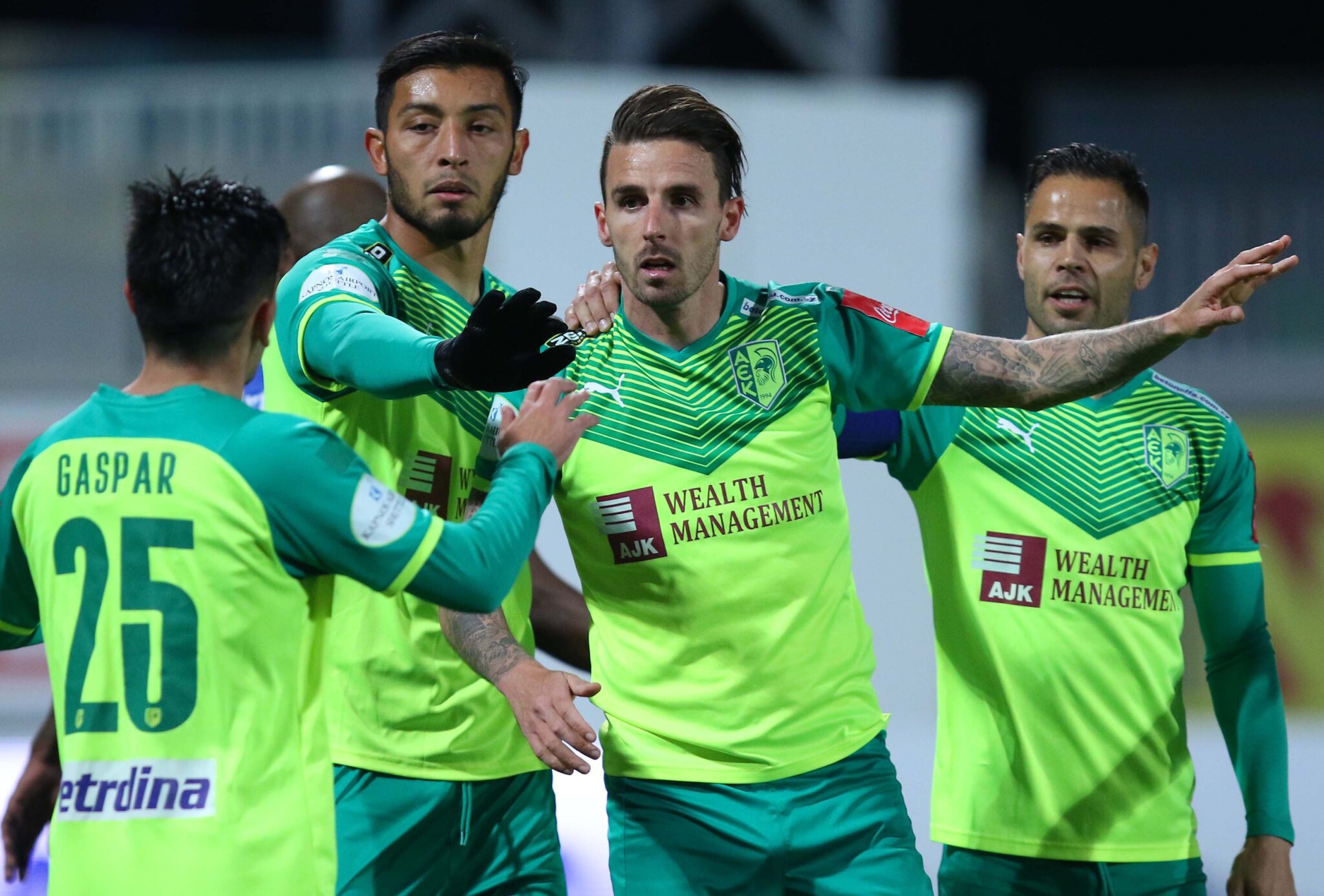 Πρώτα κύπελλο, μετά πρωτάθλημα για την ΑΕΚ