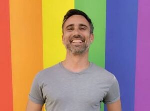 Eurovision 2022 – Καπουτζίδης: "Αδερφή είμαι, αλλά είμαι καλή – Μη σοκάρεστε"