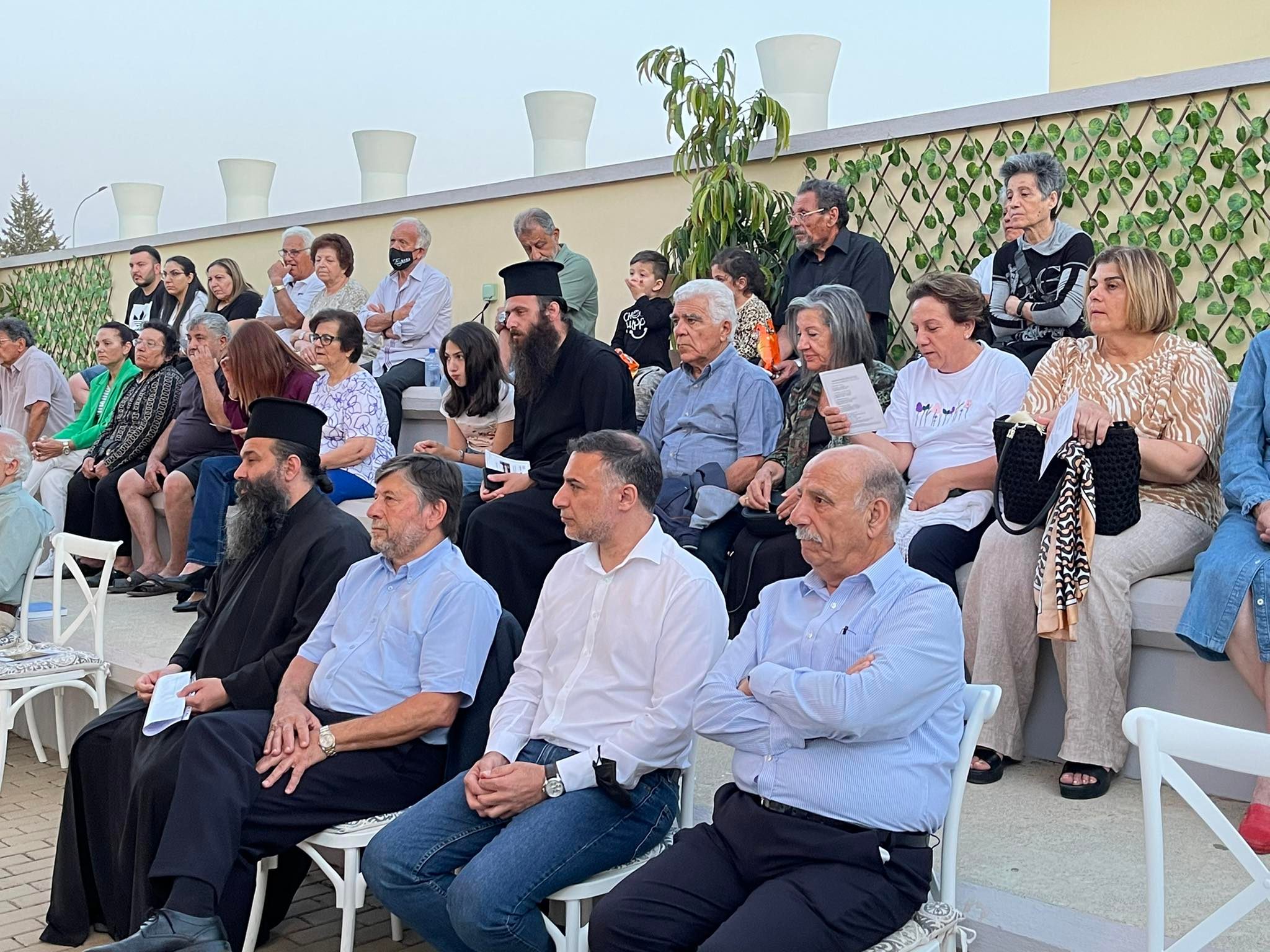 Συναυλία για την Αμμόχωστο: Πορεία προς το οδόφραγμα και καθιστική διαμαρτυρία