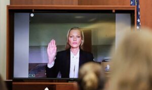 Kατέθεσε στο δικαστήριο η Kate Moss: Τι είπε για το περιστατικό βίας