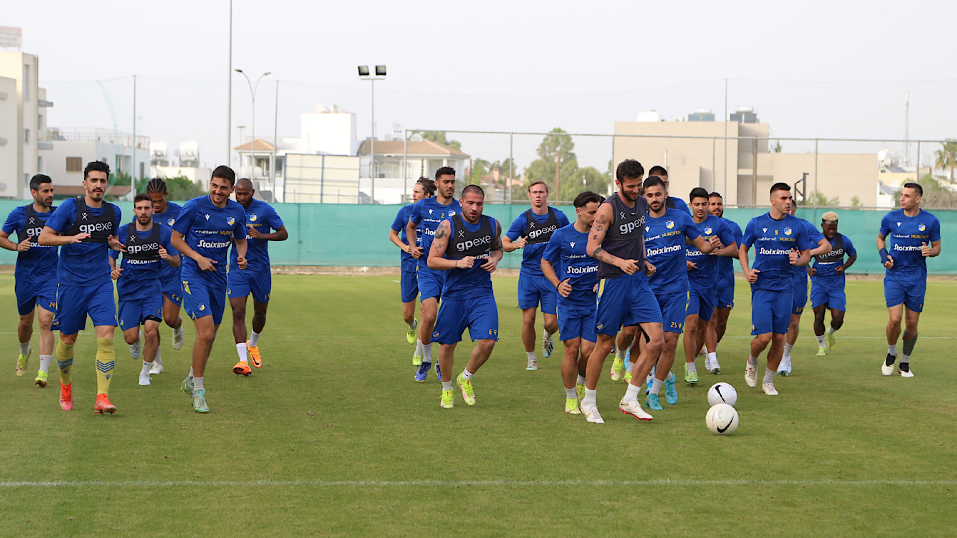 Στη Λεμεσό για την κορυφή με… Νταουσβίλι και Κβιλιτάια ο ΑΠΟΕΛ