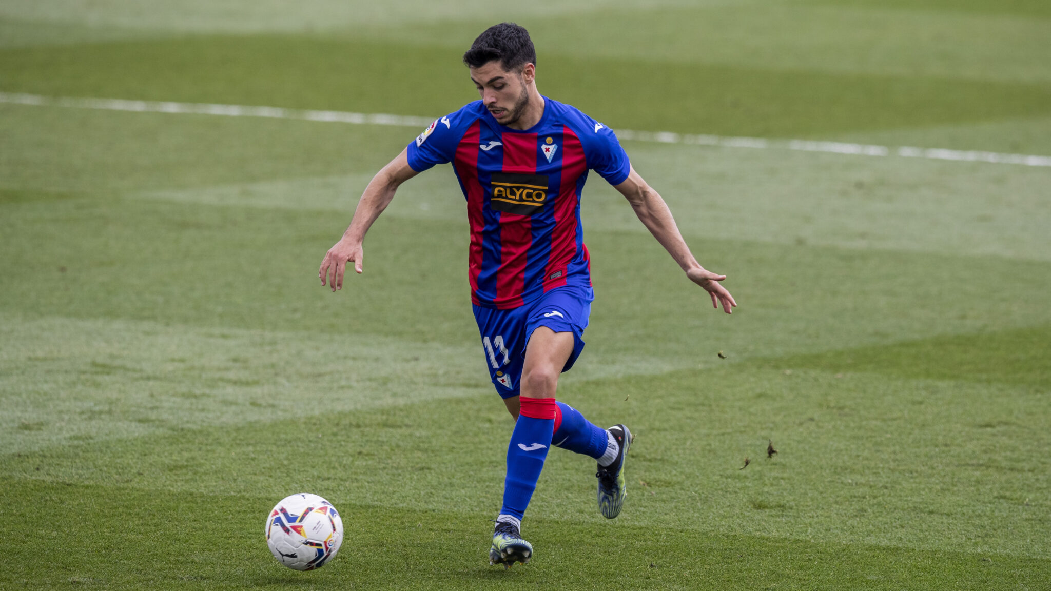 Αποφασίζει για Ράφα Σοάρες ο Ολυμπιακός