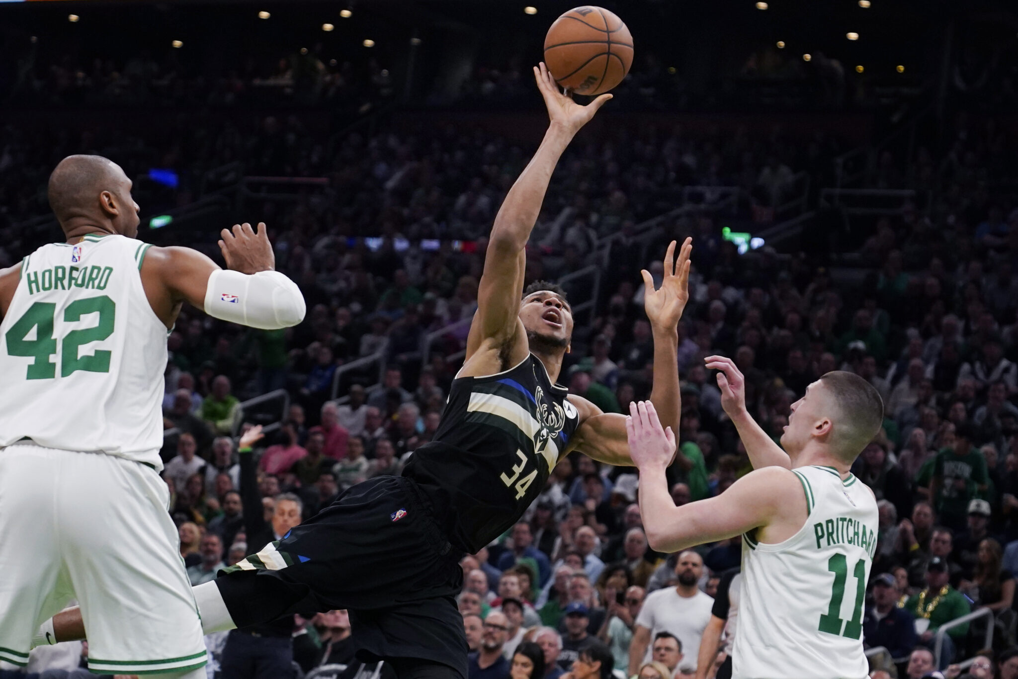 Η συγκλονιστική 40άρα του Αντετοκούνμπο στο Game 5 (ΒΙΝΤΕΟ)