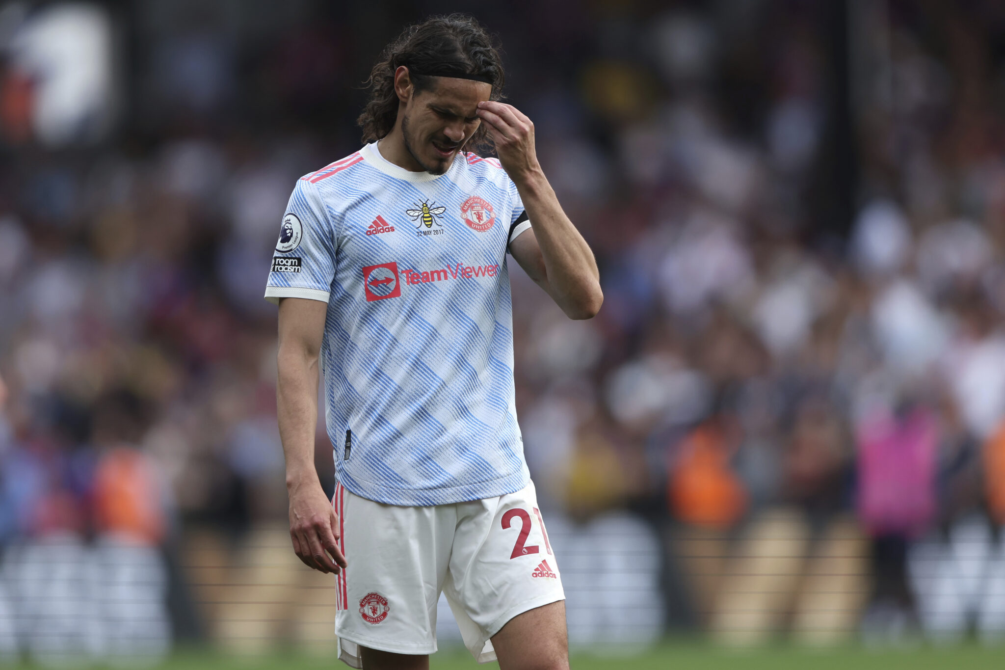 Έβρισε και έκανε χειρονομίες στους οπαδούς της Γιουνάιτεντ ο Καβάνι (ΒΙΝΤΕΟ)