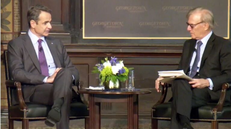 "Θα γυρίσουν μπούμερανγκ οι απειλές για μπλόκο στην ένταξη Σουηδίας-Φινλανδίας"