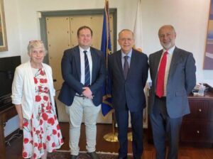 Κυπριακό και διεθνείς προκλήσεις συζήτησε ο Κασουλίδης με Βρετανούς βουλευτές