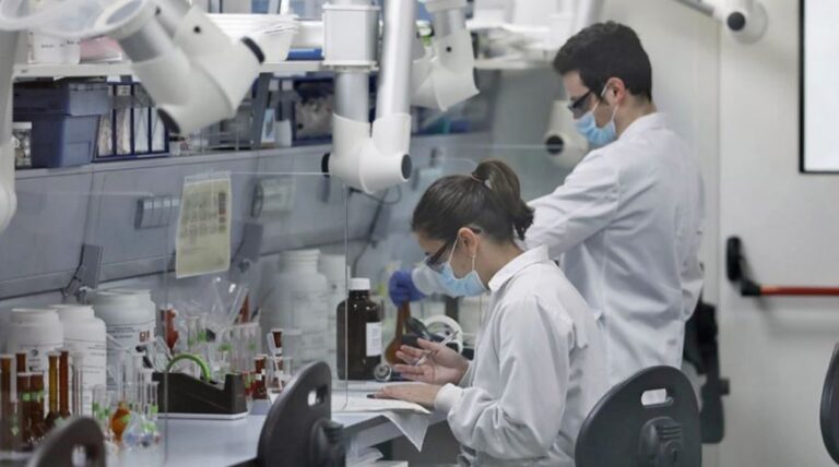 Συναγερμός στην Ελλάδα: Πρώτο ύποπτο κρούσμα ευλογιάς των πιθήκων