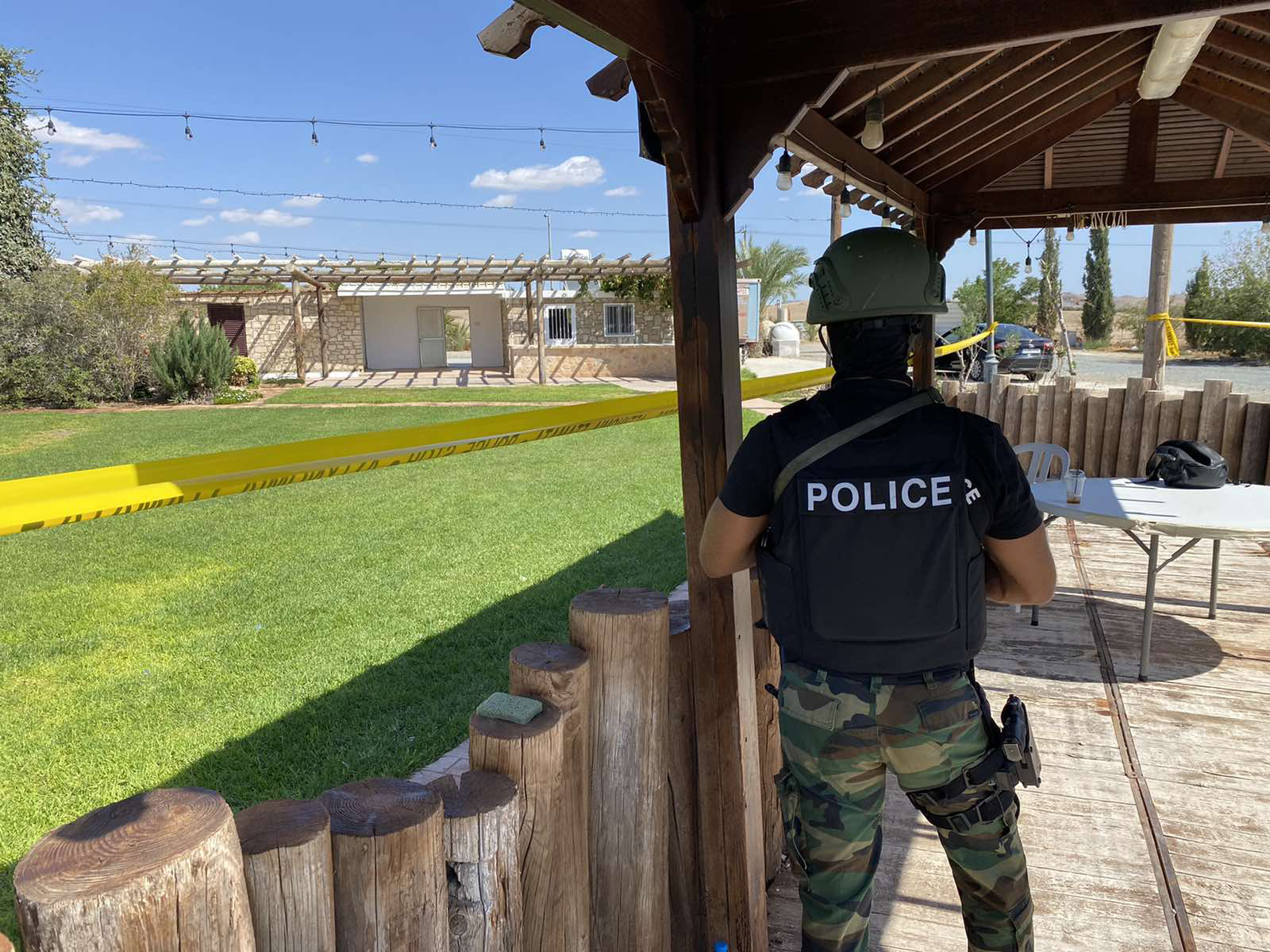 Ναρκωτικά και κλοπιμαία οικοδομικά εργαλεία στο σπίτι νεαρού Ελληνοκύπριου