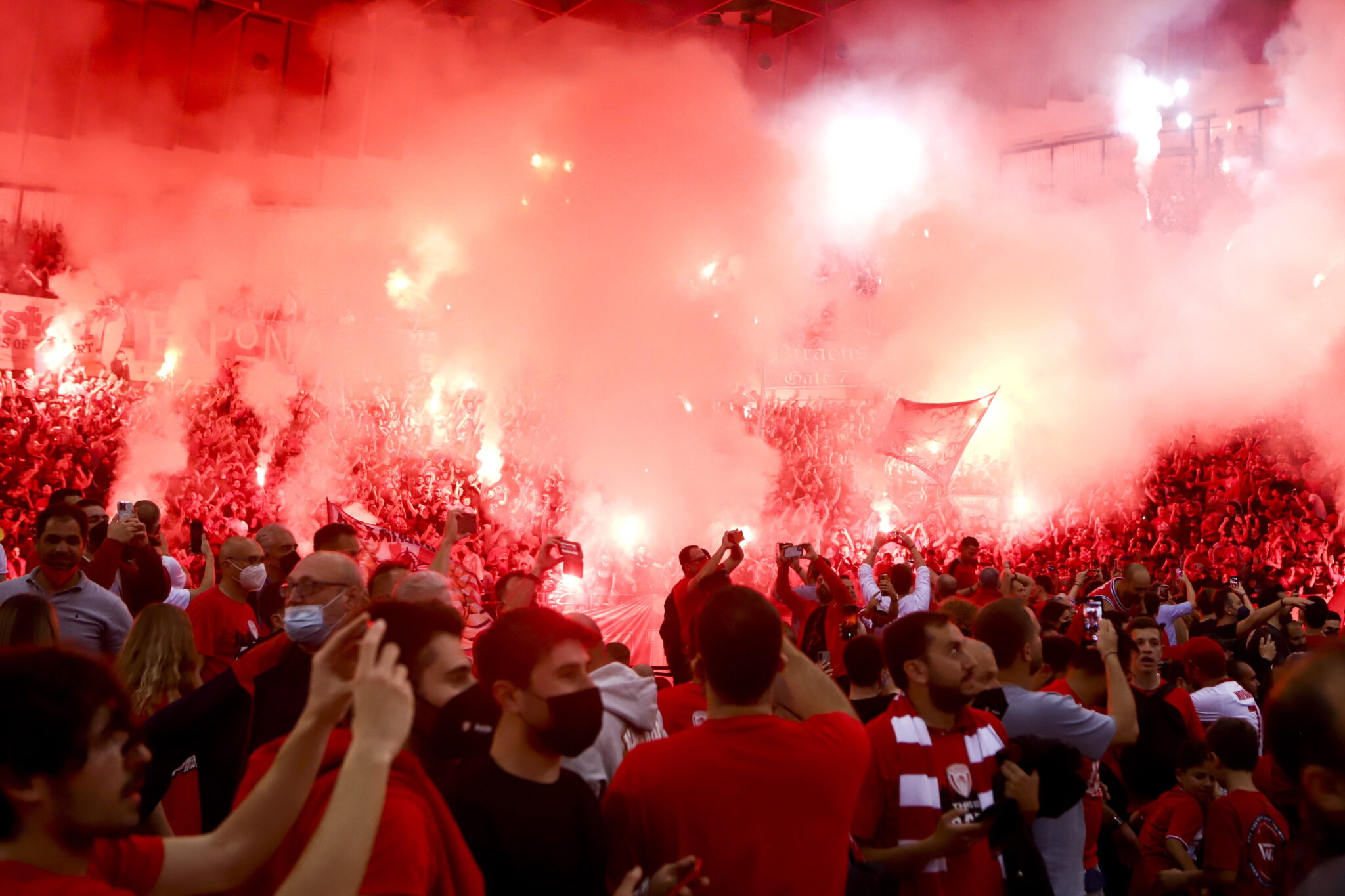 Euroleague: Μία αγωνιστική κεκλεισμένων των θυρών και πρόστιμο στον Ολυμπιακό