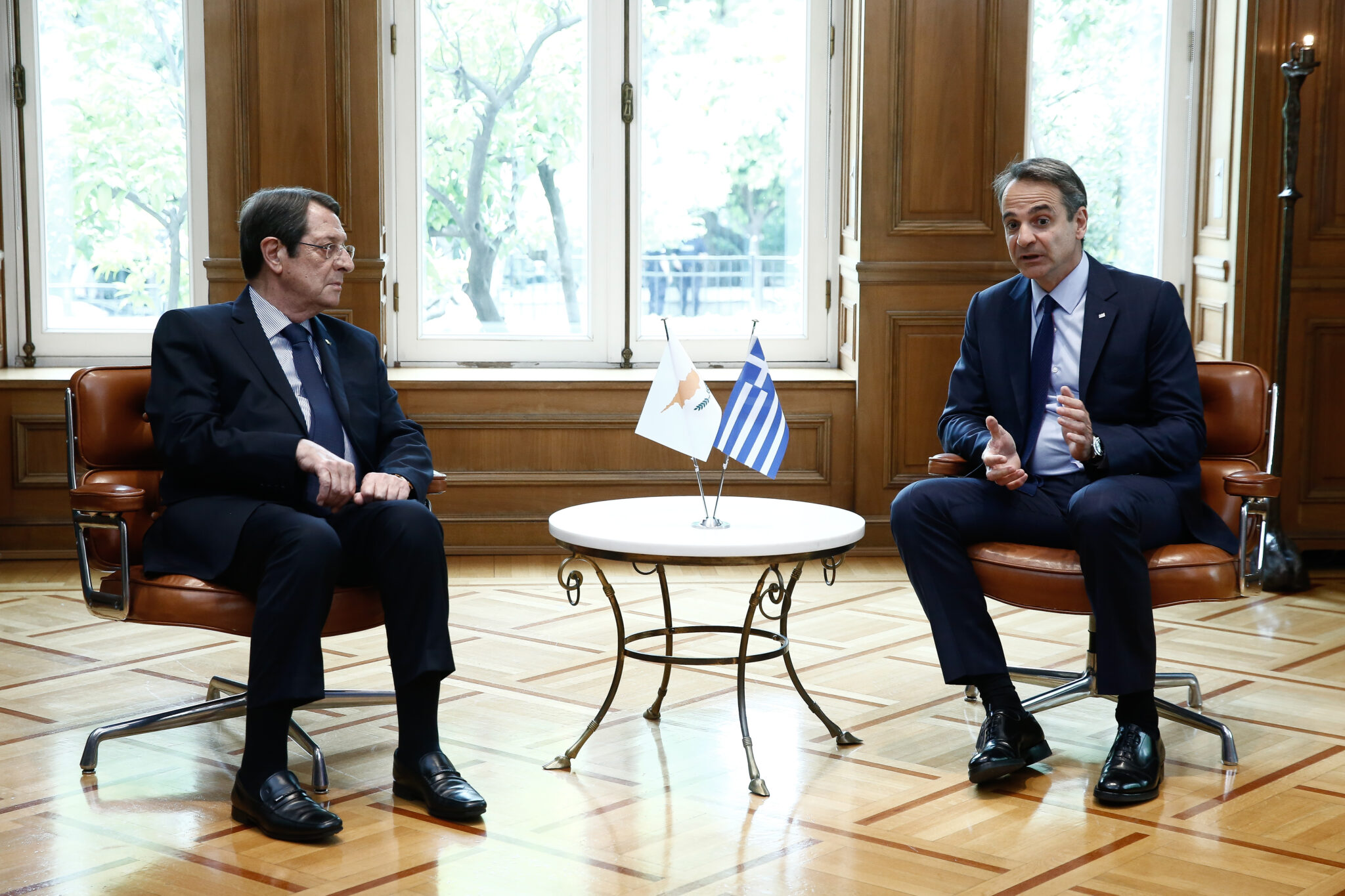 Συνάντηση Αναστασιάδη – Μητσοτάκη: «Ελλάδα και Κύπρος απόλυτα ευθυγραμμισμένες»
