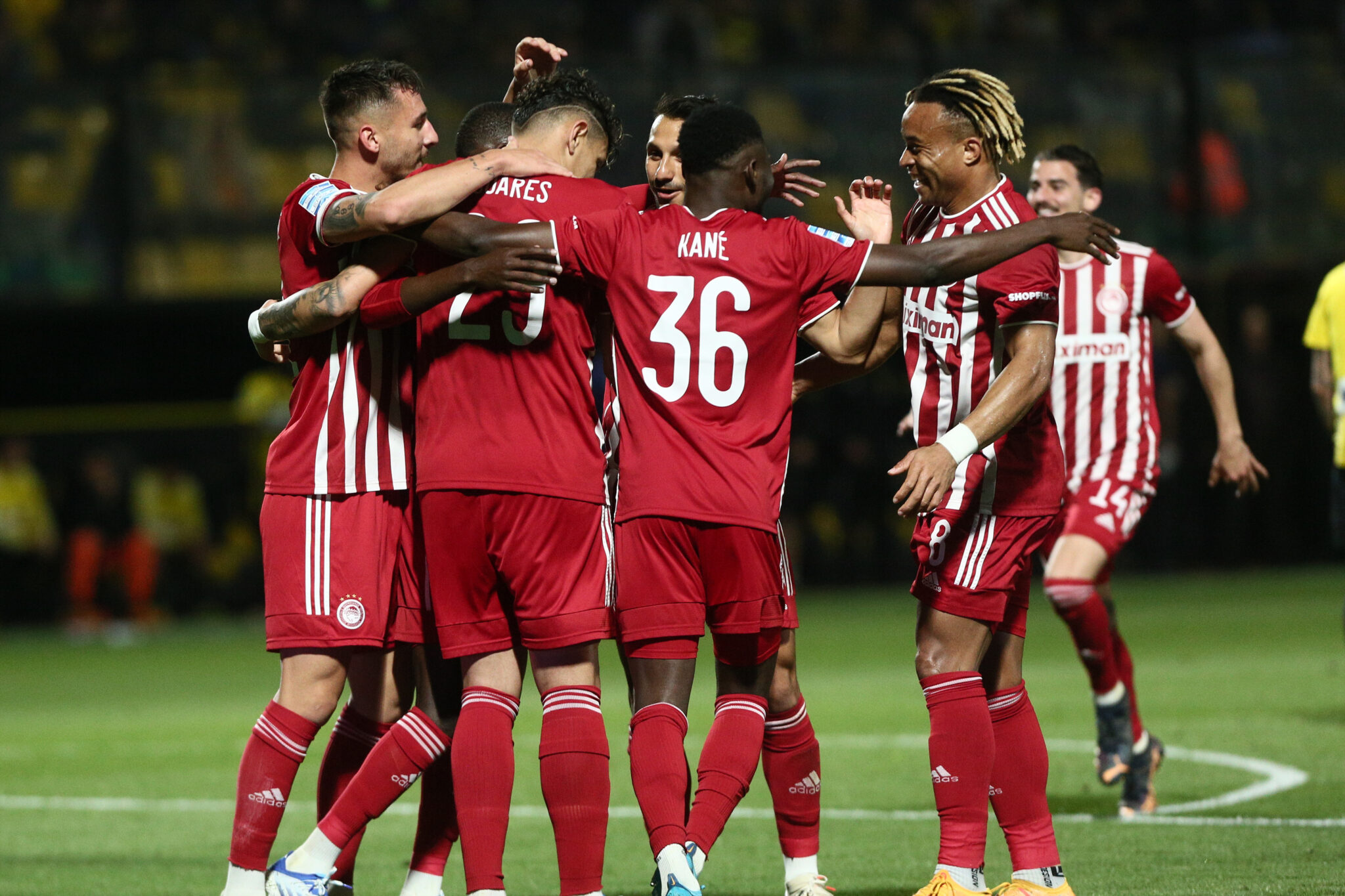 Άρπαξαν την ευκαιρία τα «δεύτερα» του Ολυμπιακού και την… χάλασαν στον Άρη