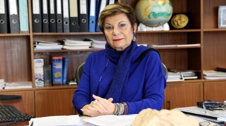 Ικανοποιημένη η Στέφη Δράκου για τη χρήση αγγλικής γλώσσας στο Ναυτοδικείο