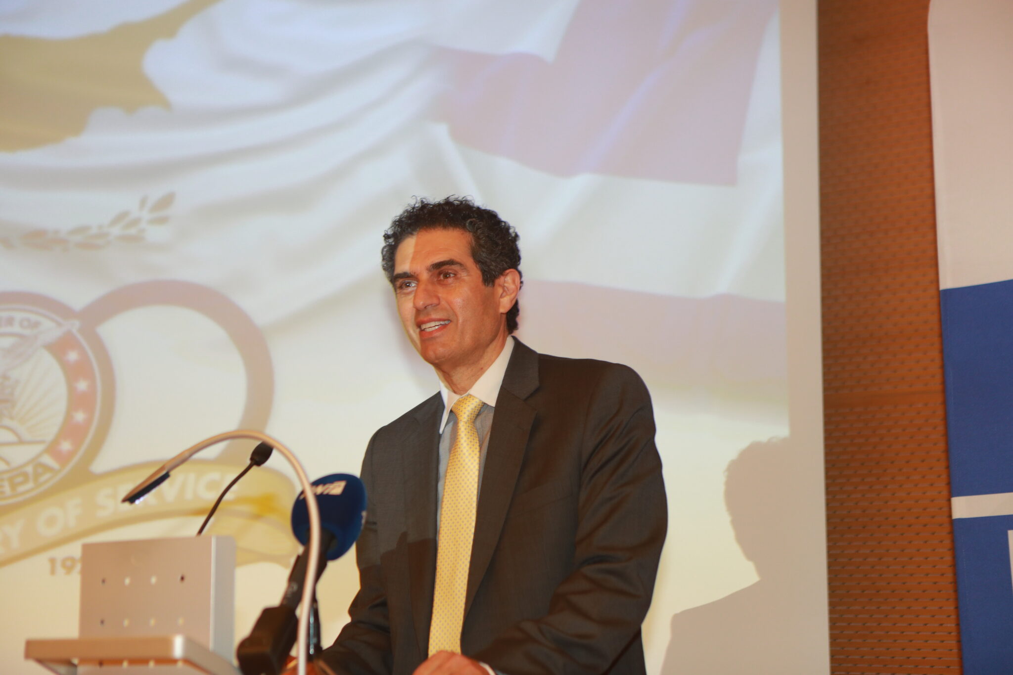 AHEPA: Βραβείο Προσφοράς στον Άνθρωπο και την Ιατρική στον Καθ. Φίλιππο Πατσαλή