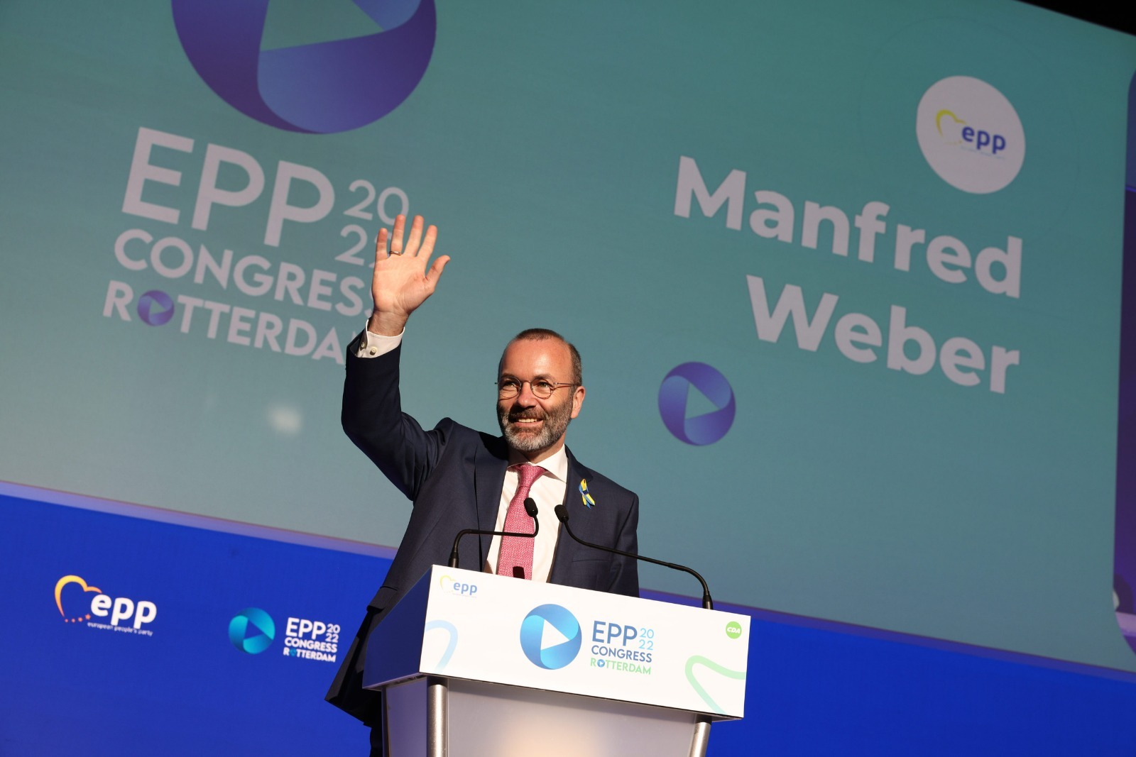 Νέος πρόεδρος του Ευρωπαϊκού Λαϊκού Κόμματος ο Μάνφρεντ Βέμπερ