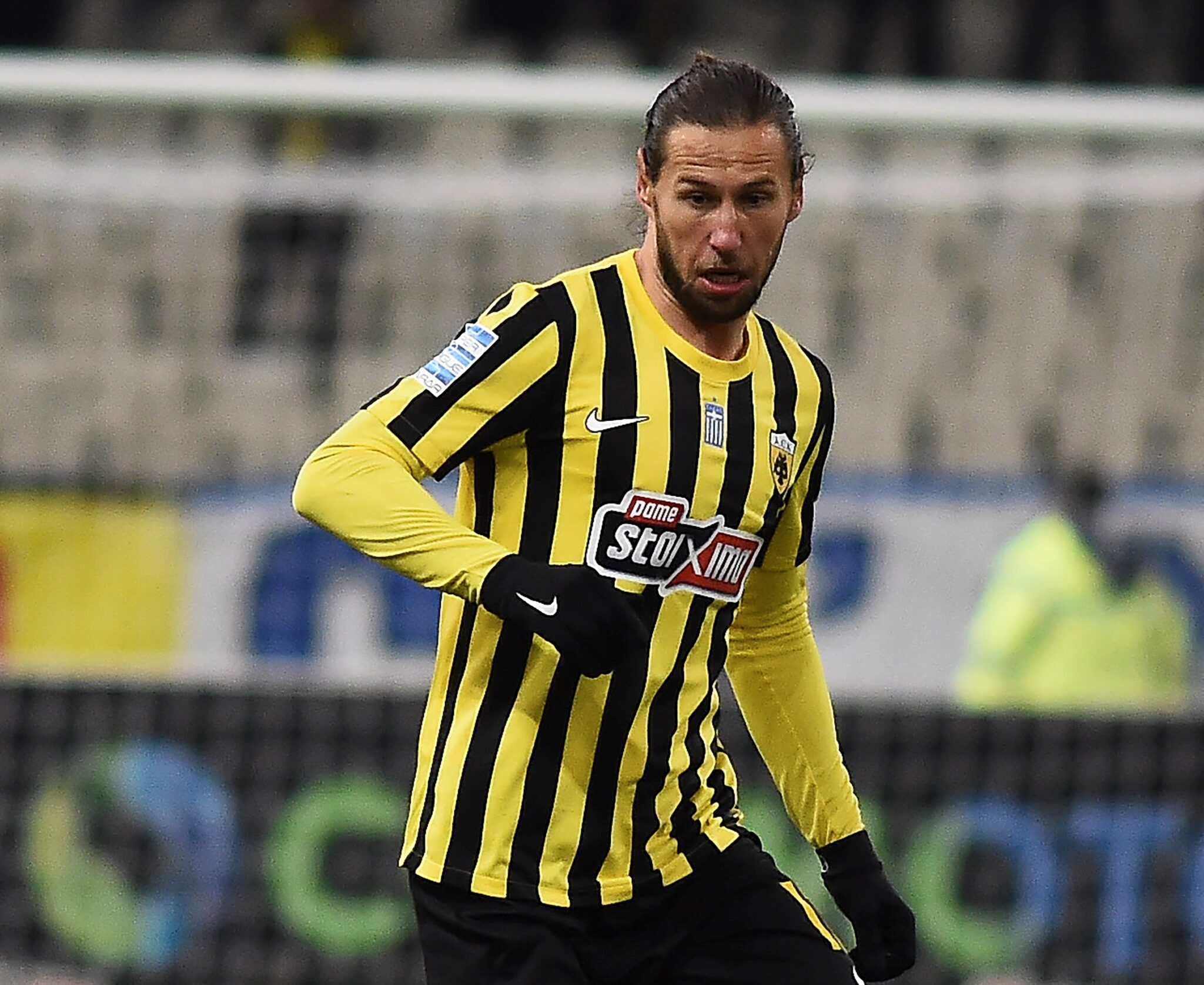 Τα δίνει όλα για την παραμονή του Κριχόβιακ η ΑΕΚ