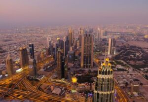 Συνεργασία στον τομέα της βιομηχανίας προωθούν Αίγυπτος, Ιορδανία και ΗΑΕ