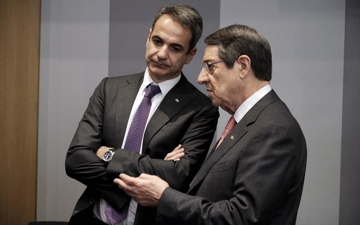 Βλέπει Μητσοτάκη αύριο ο ΠτΔ, στην ατζέντα Κυπριακό και Ουκρανικό