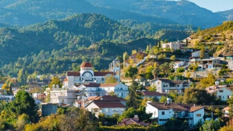 Επιχορηγημένες διακοπές στα ορεινά και στο Πύργο Τυλληρίας, όσα πρέπει να ξέρεις