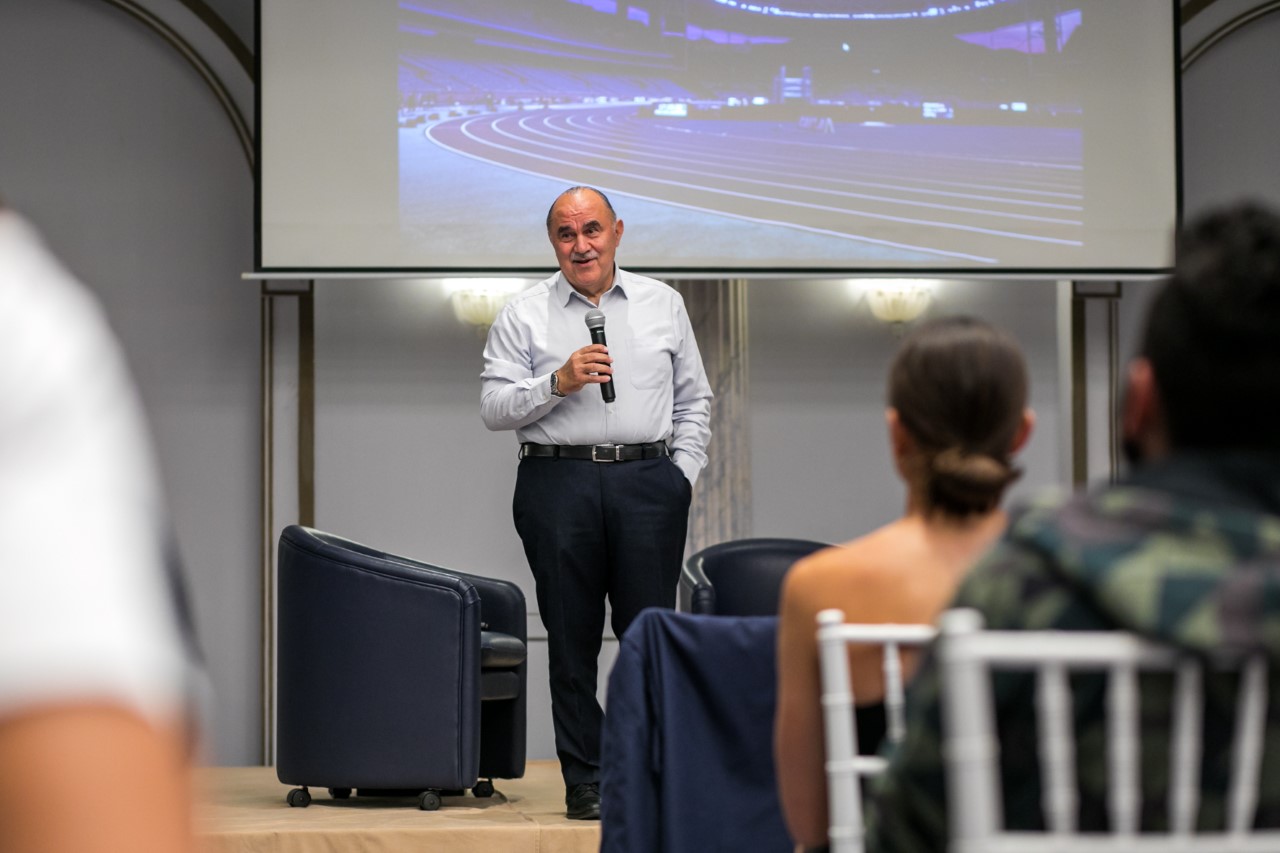 Βιωματικές δραστηριότητες και «Ολυμπιονίκης ανακρίνει Ολυμπιονίκη»