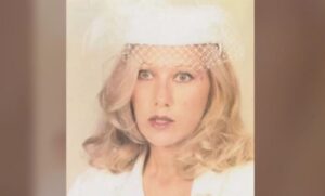 Ομολόγησε ότι σκότωσε τη μητέρα του, την ηθοποιό Μαρία Μπονίκου ο 46χρονος