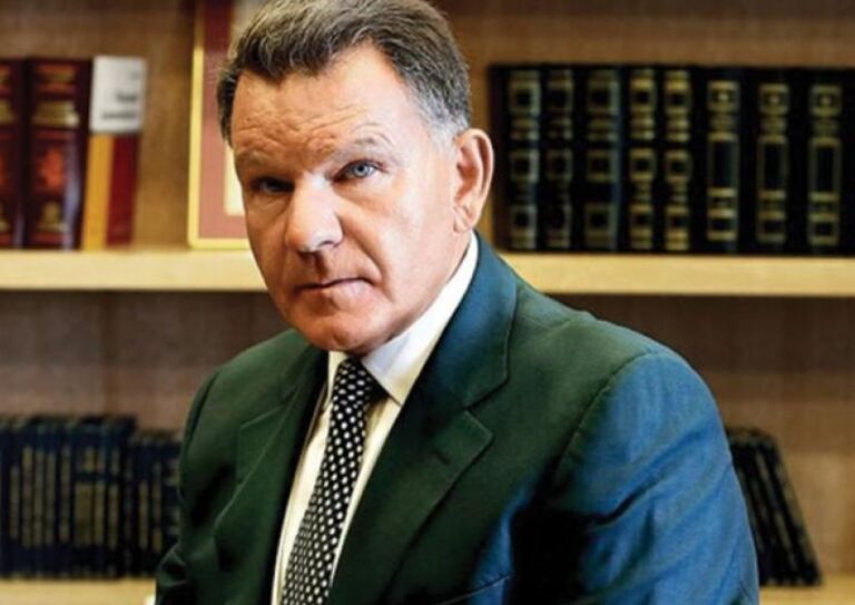 Επιστολή «κόλαφος» κατά Κούγια από 343 καλλιτέχνες και δημοσιογράφους