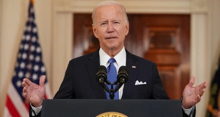 Μπάιντεν για αμβλώσεις: «Γυναίκες θα μεγαλώνουν το παιδί του βιαστή τους»