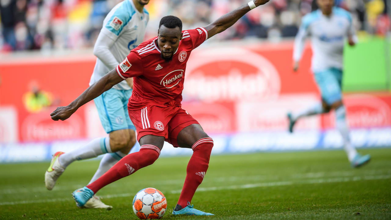 Παίρνει Νάρεϊ ο ΠΑΟΚ, ακολουθεί ο Δώνης