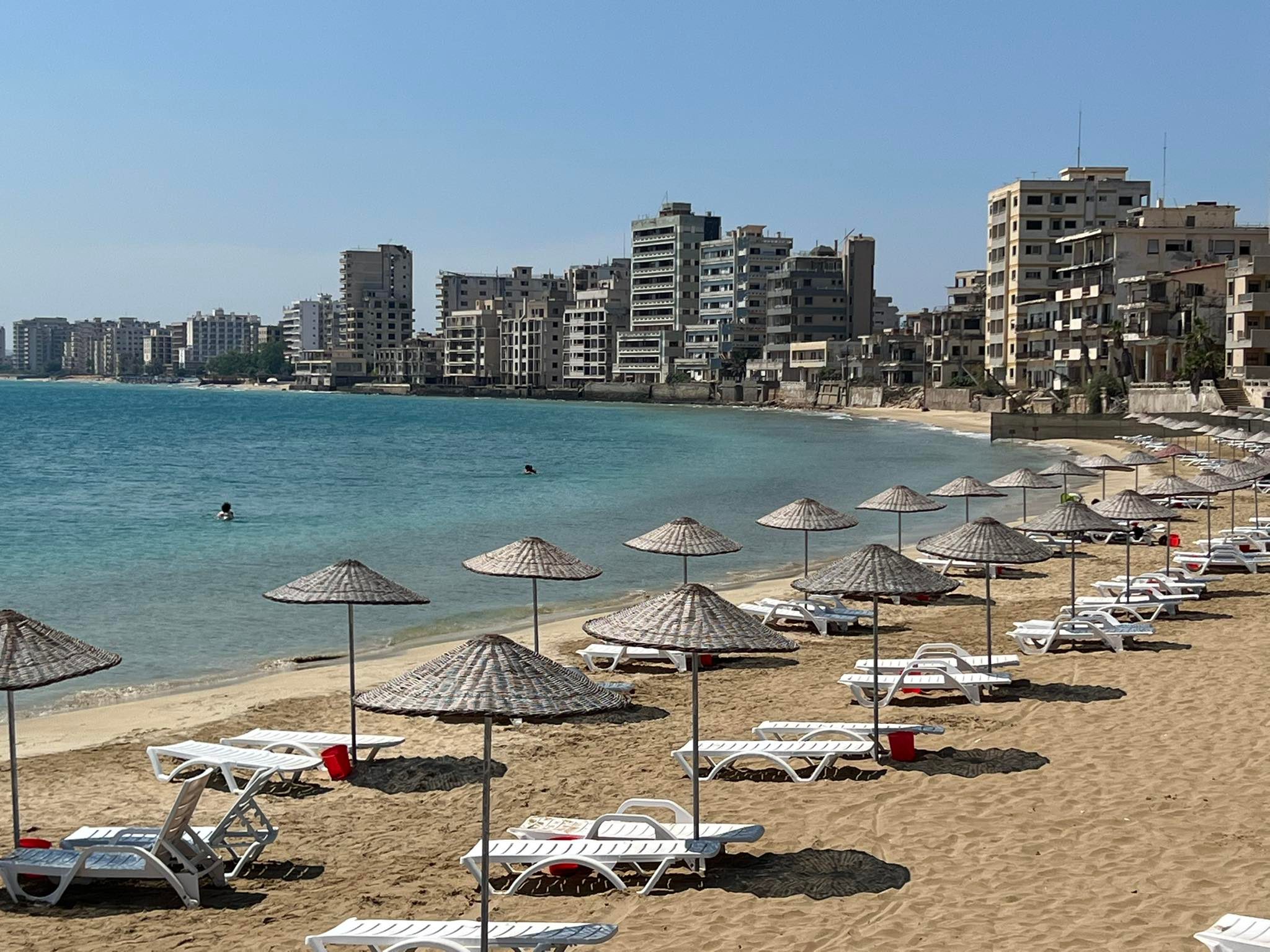 Εικόνα από την παραλία της Αμμοχώστου πριν την άφιξη Αβέρωφ (ΒΙΝΤΕΟ)