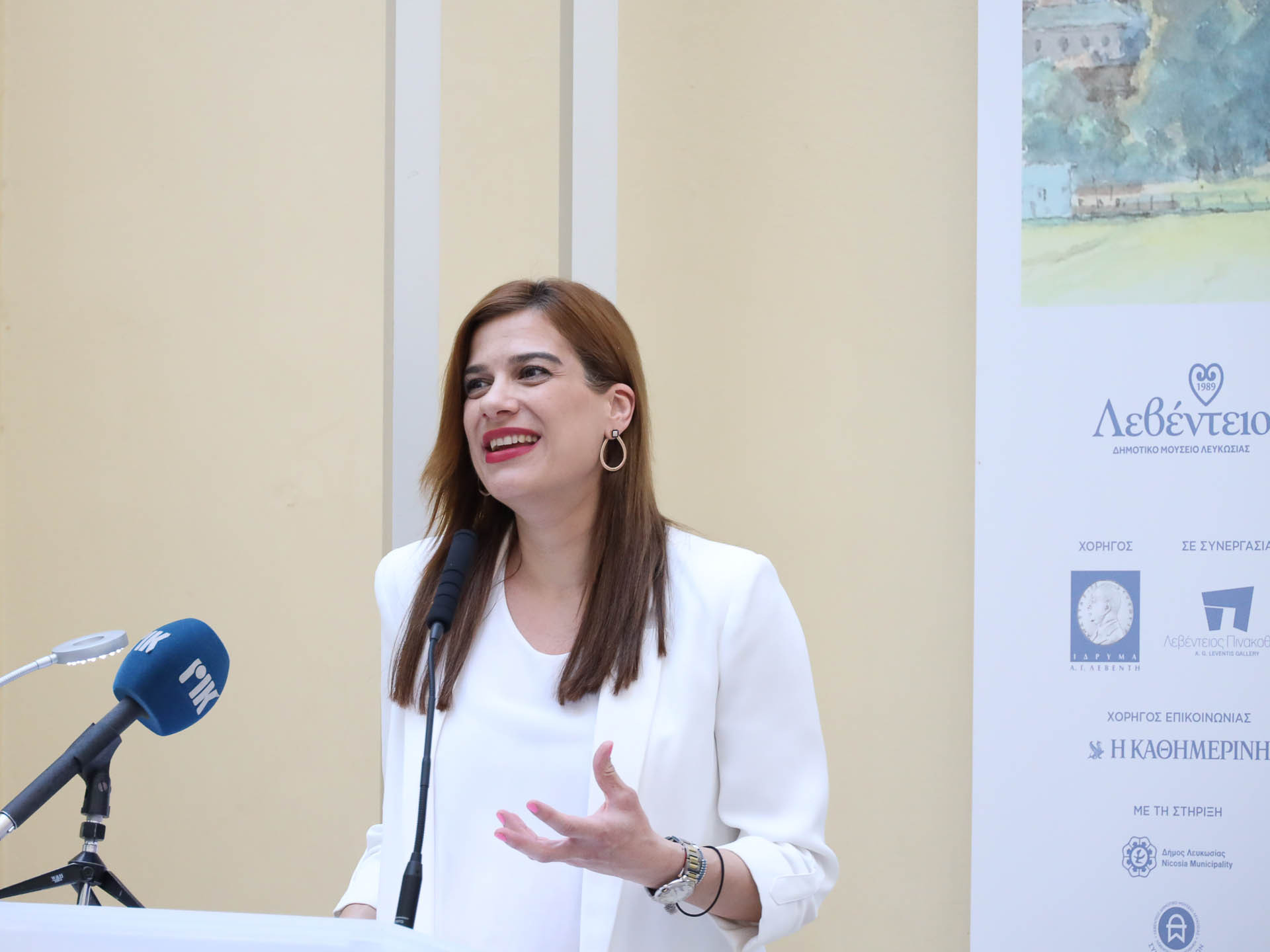 Για τρίτη φορά μαμά η Υπουργός Ενέργειας Νατάσα Πηλείδου (ΦΩΤΟ)