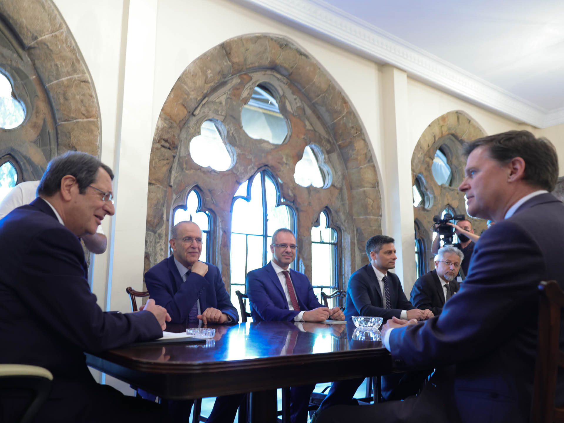 Στιούαρτ: Οι εξελίξεις στα Βαρώσια θα καταγραφούν στις εκθέσεις Γκουτέρες