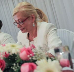 Η "Συννεφούλα" ξεκούραζε τη Ζέτα από την ένταση και τις ασταμάτητες υποχρεώσεις