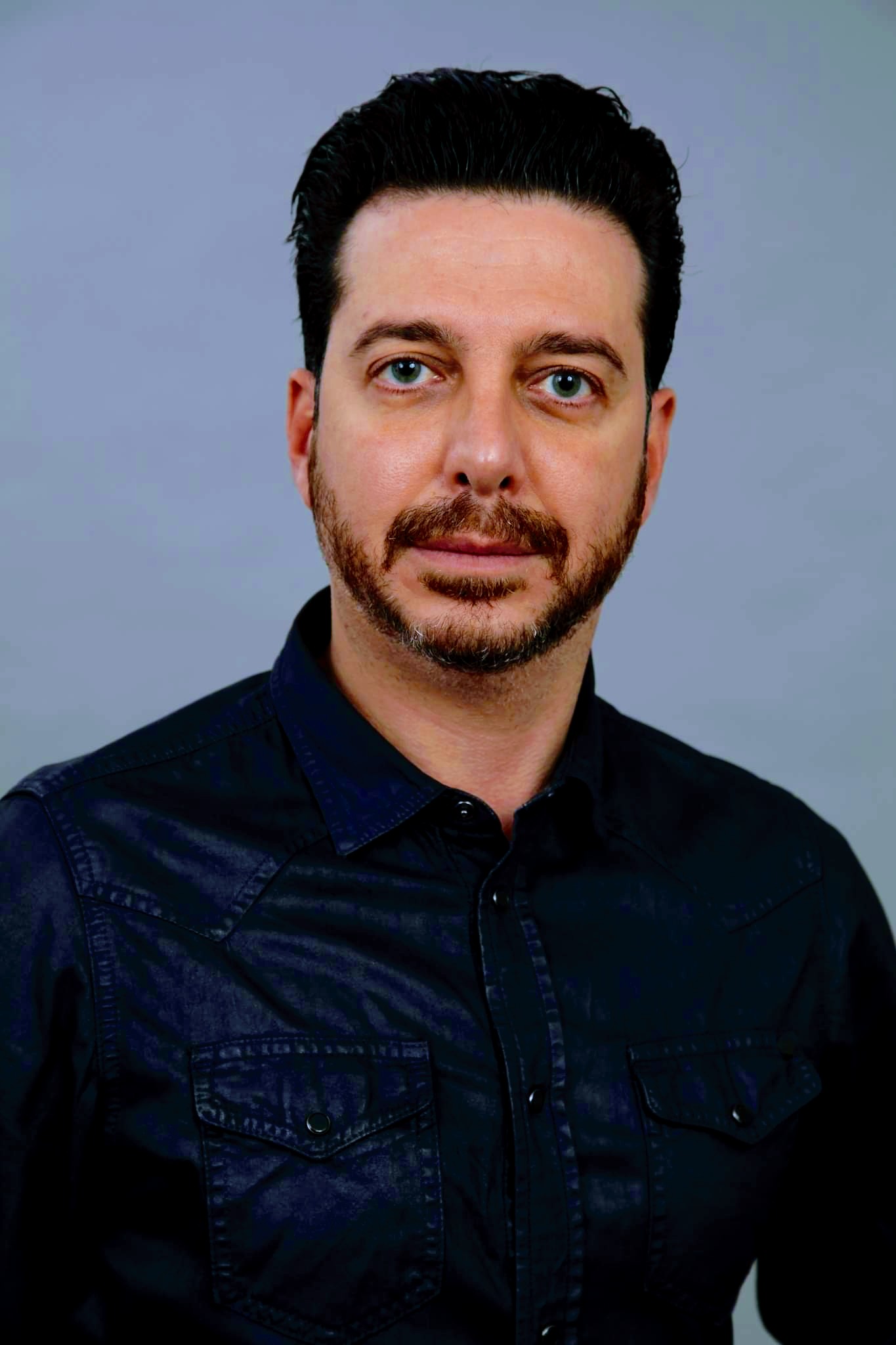 Εξήγγειλε την υποψηφιότητά του για τις Προεδρικές ο Αλέξιος Σαββίδης (ΒΙΝΤΕΟ)