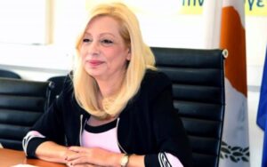 Έφτασε στην Κύπρο η σορός της Υπουργού Εργασίας Ζέτας Αιμιλιανίδου