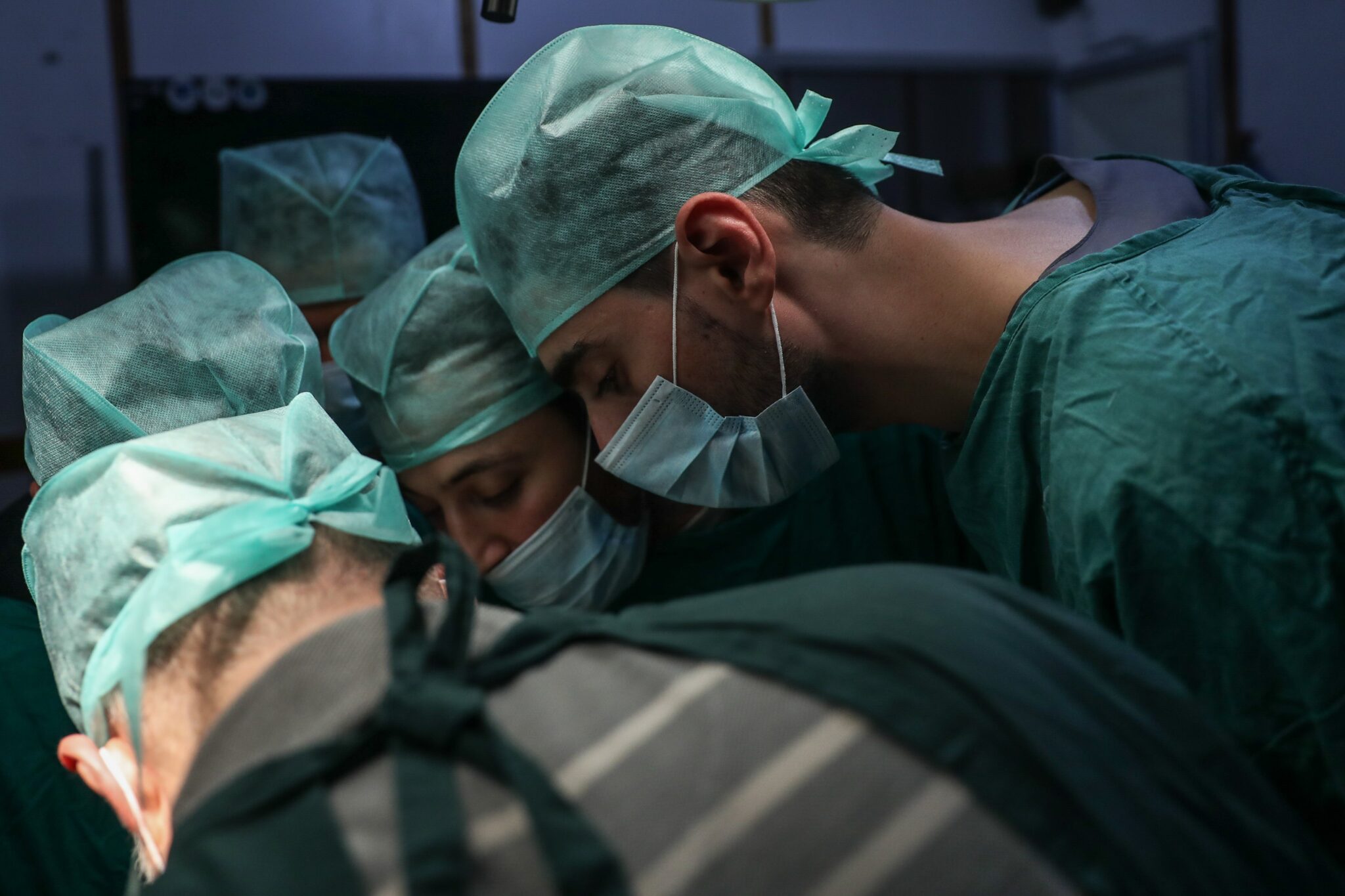 Ιατρικός λειτουργός στις έρευνες για τον αιφνίδιο θάνατο 55χρονου σε κλινική