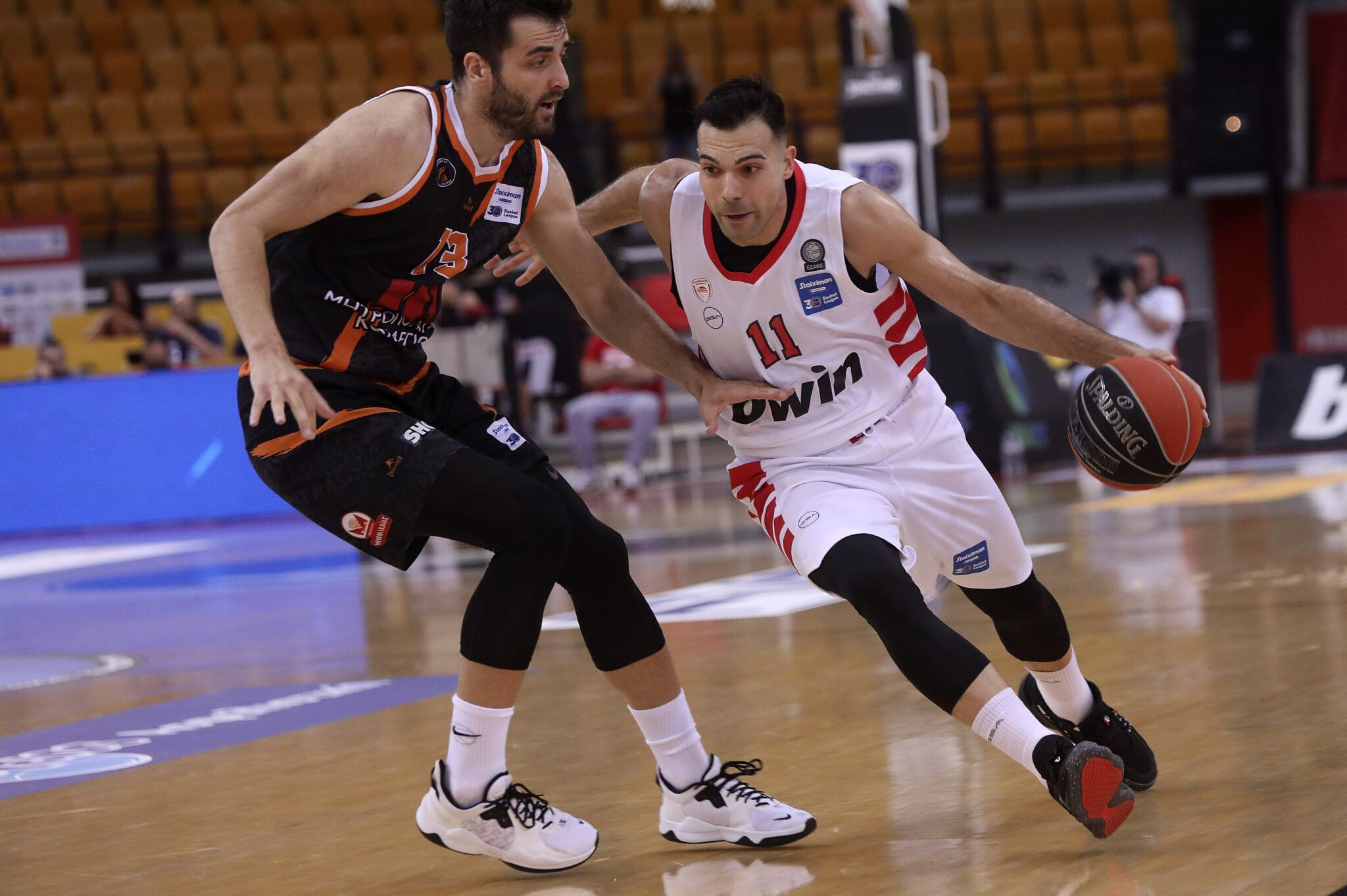 Προμηθέας-Ολυμπιακός: Ο ένας για την αντίδραση ο άλλος για το δεύτερο βήμα