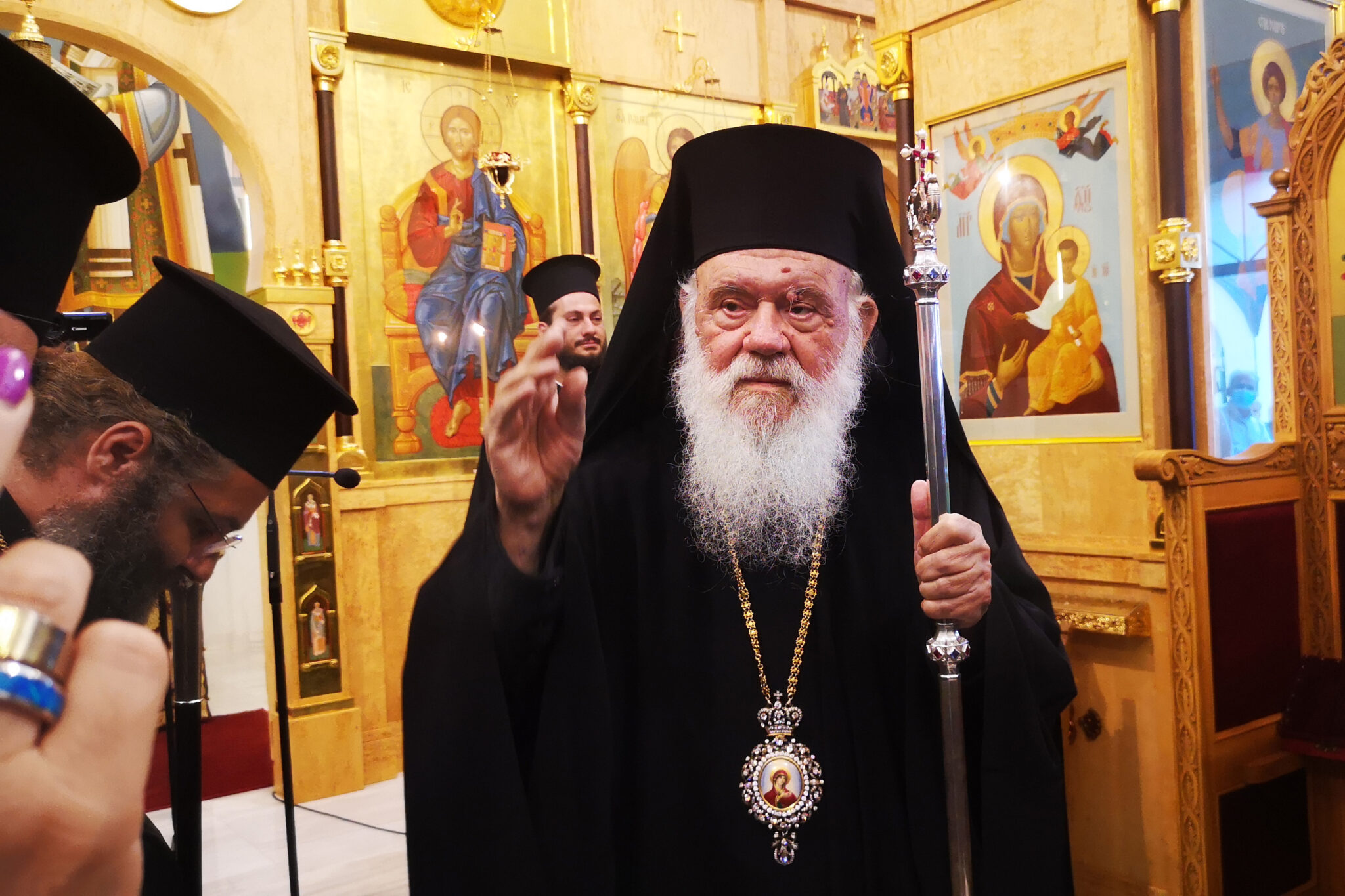 Θετικός για δεύτερη φορά στον κορωνοϊό ο Αρχιεπίσκοπος Ελλάδος Ιερώνυμος