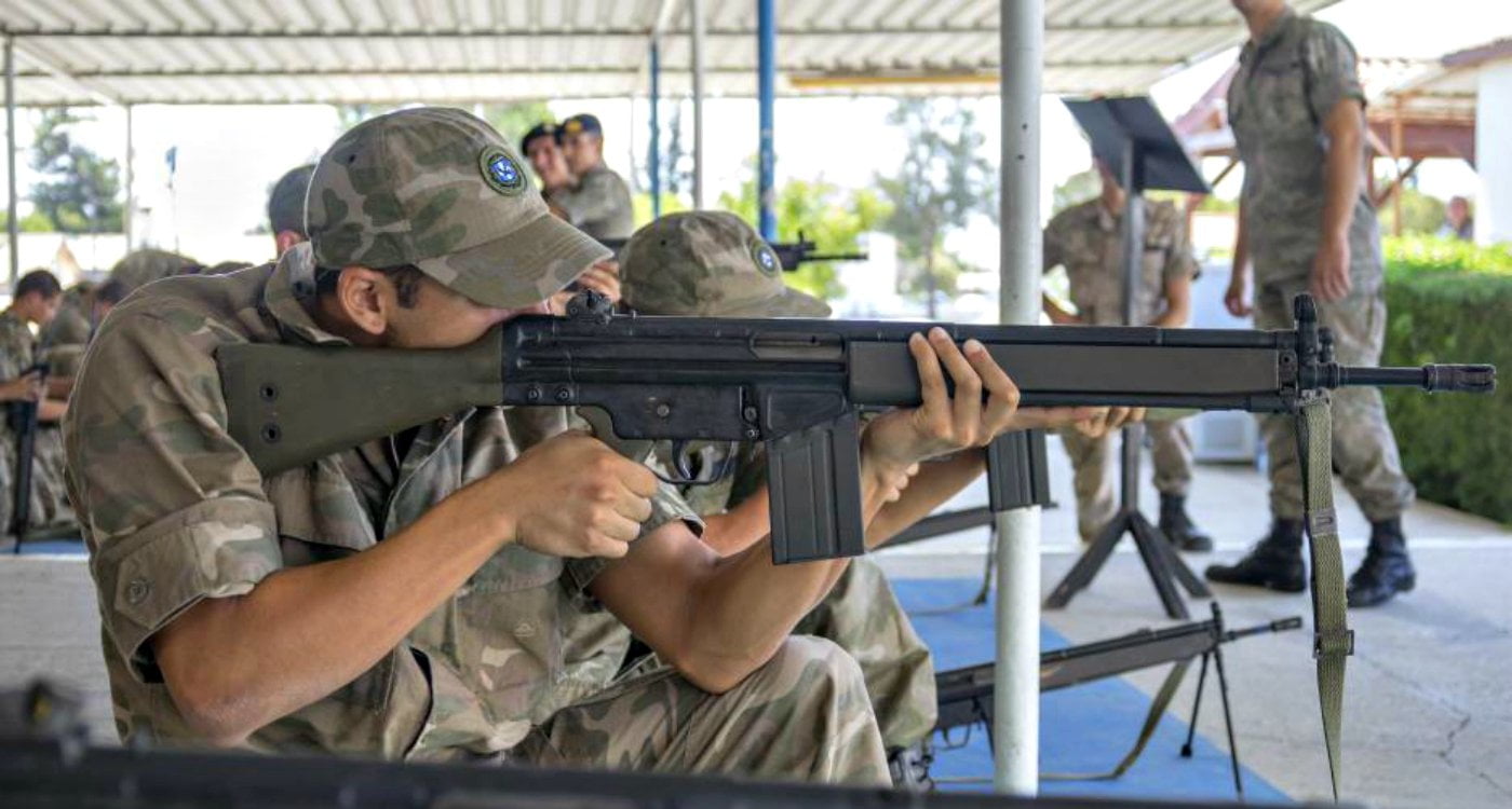 Έγιναν 53 ανακλήσεις στρατιωτικού οπλισμού μέσα σε 6 μήνες