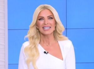 Η Κατερίνα Καινούργιου μας έβαλε στην γκαρνταρόμπα της και μείναμε άφωνοι!