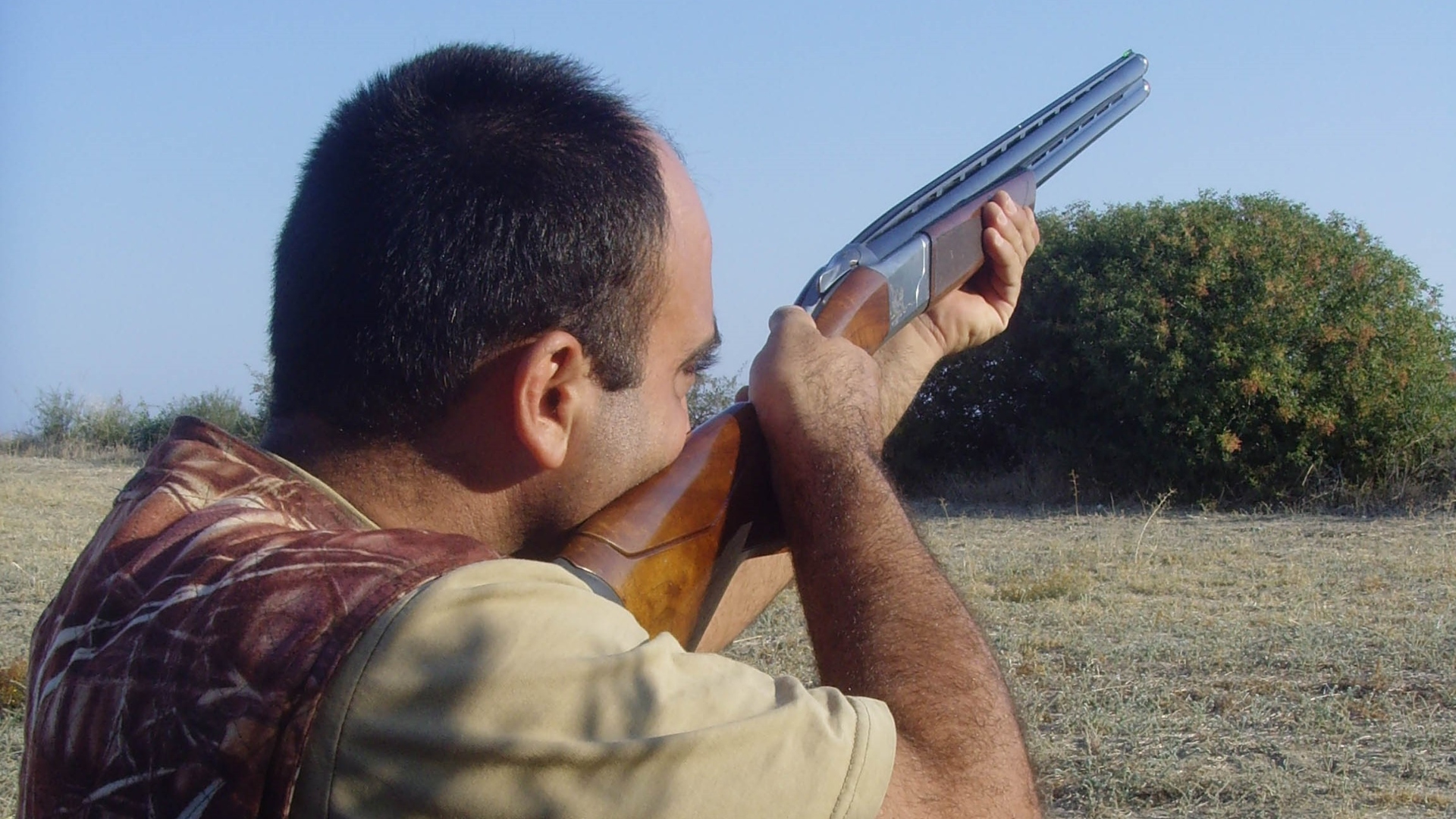 Δεκαοκτώ φόνοι με κυνηγετικά σε δέκα χρόνια, 339 ανακλήσεις σε δεκαοκτώ μήνες