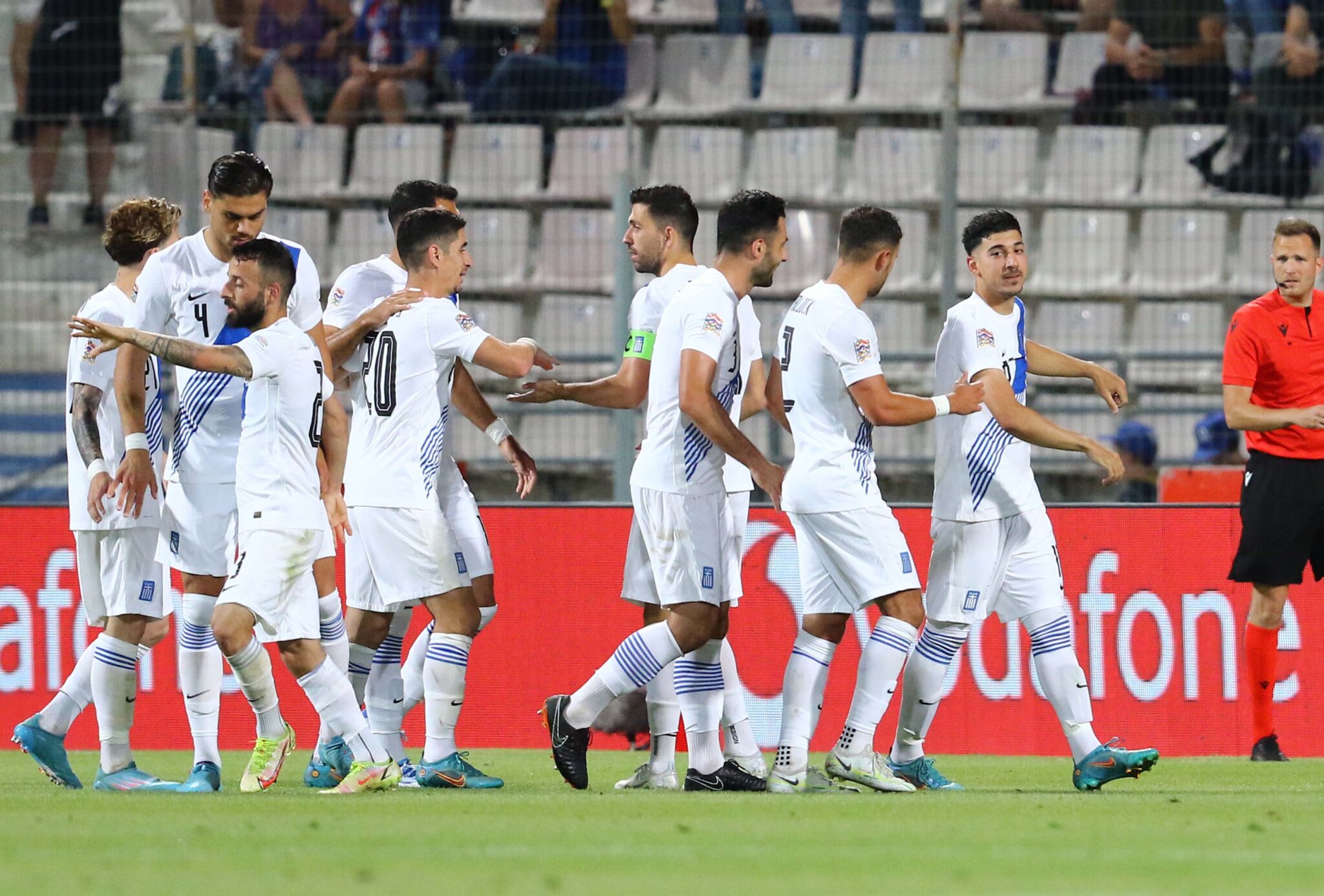 Για το 4/4 και την πρωτιά στον όμιλο η Εθνική Ελλάδας