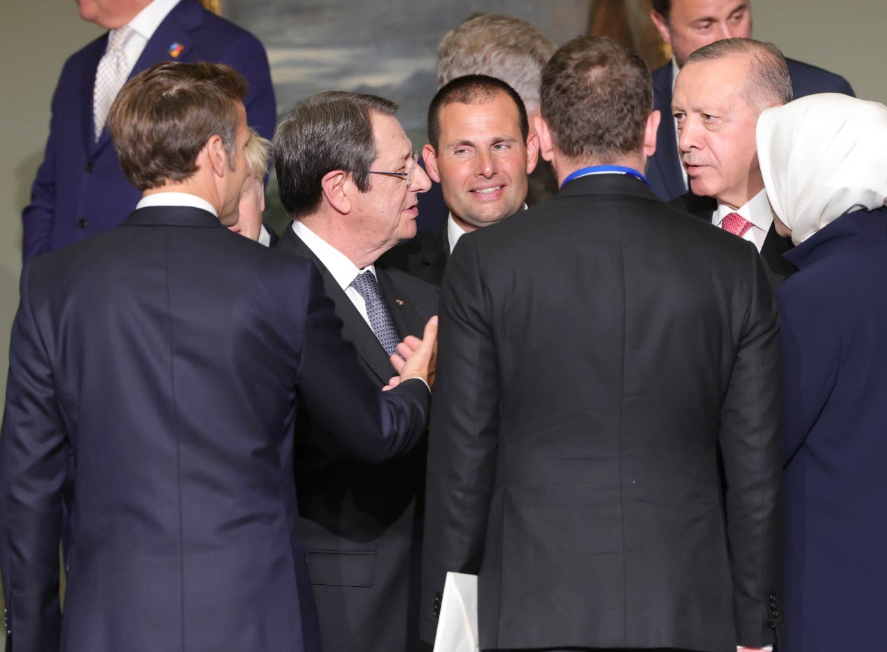 ΒΙΝΤΕΟ: Βρες τα με τον Τατάρ, το μήνυμα Ερντογάν σε Αναστασιάδη