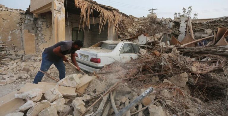 ΒΙΝΤΕΟ: Φονικός σεισμός 6,1 Ρίχτερ στο Ιράν, τουλάχιστον 5 νεκροί