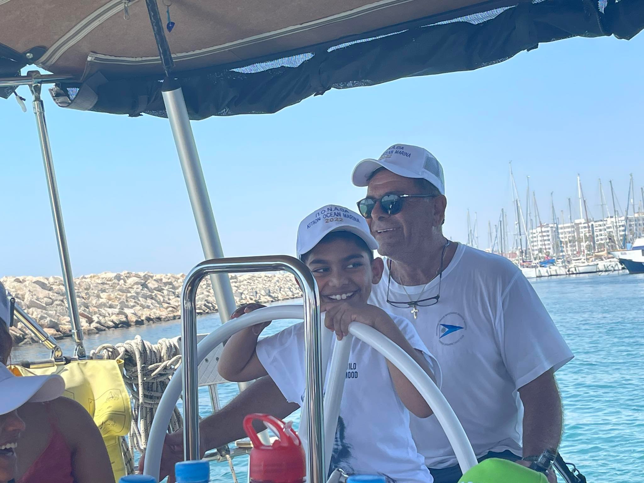 Μια όμορφη βόλτα για παιδιά με αναπηρίες στη θάλασσα